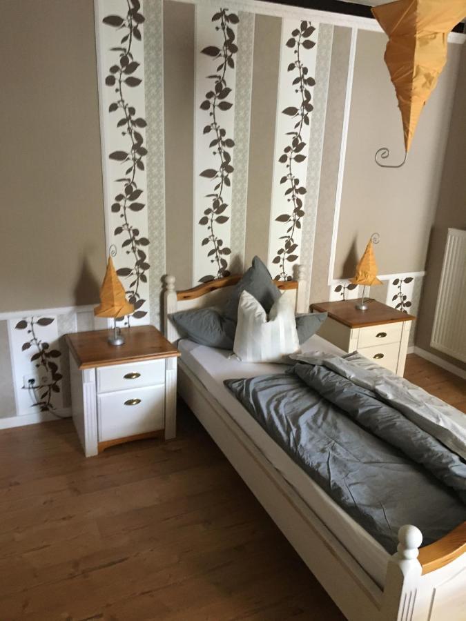 Ferienwohnung Rabennest Hatzenport ภายนอก รูปภาพ